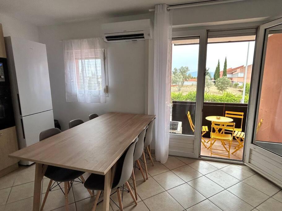 Apartment T3 6 Personnes Avec Terrasse, Wifi, Climatisation
