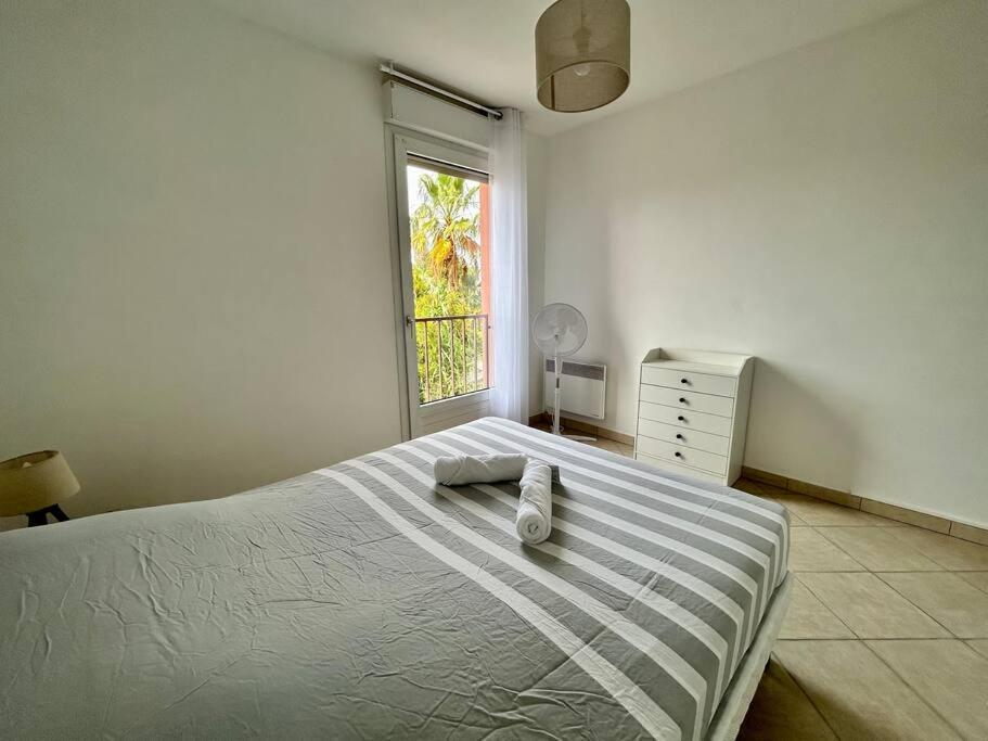 T3 6 Personnes Avec Terrasse, Wifi, Climatisation * Canet-en-Roussillon