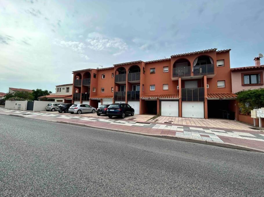T3 6 Personnes Avec Terrasse, Wifi, Climatisation Apartment *